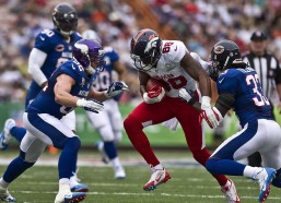 中国体彩网|重磅！法媒曝沙特胡拜尔库迪西亚天价瞄准法兰克福二号门将考阿