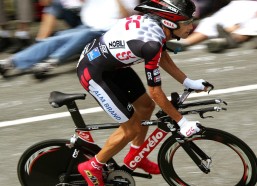 中国体育彩票-齐达内空降上海！直面齐玄宗标签，首次揭秘欧冠三连冠背后故事