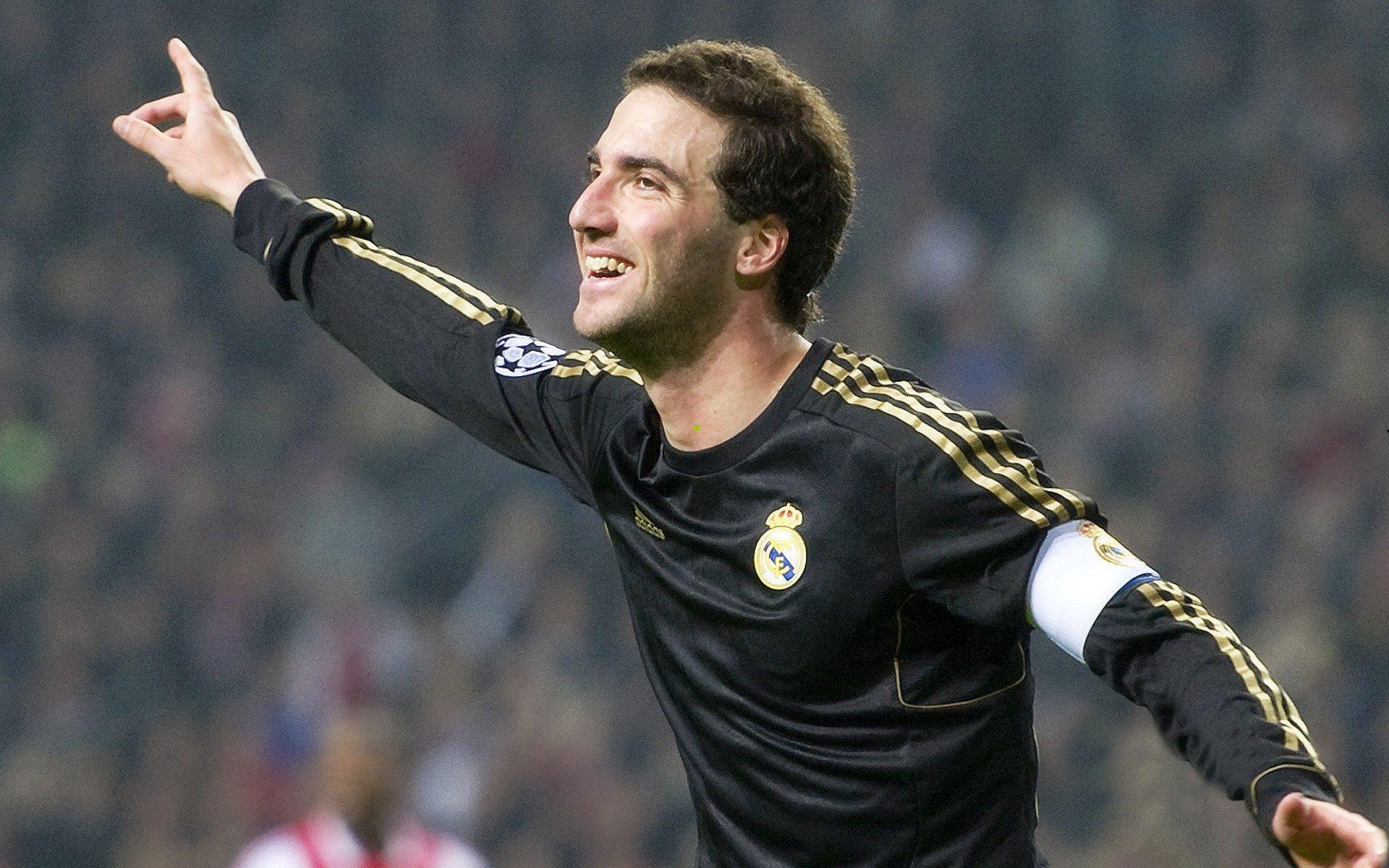 峰会对话启新篇，新文创浪潮塑造中国电竞新常态